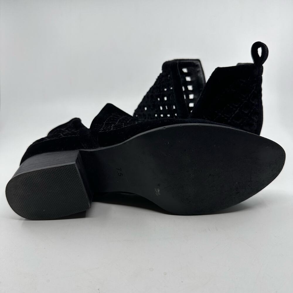 Jeffrey Campbell Taggart Booties Lasercut Leather WMNS US 7.5 Black Boots Heels - Picture 7 of 8